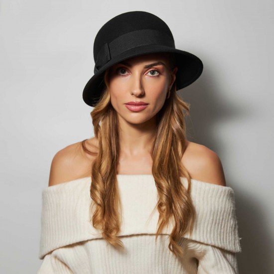 Wool Flapper Grosgrain Black