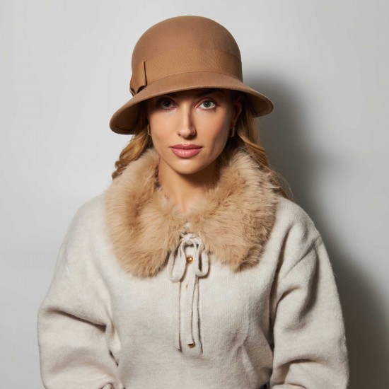 Wool Flapper Grosgrain Beige